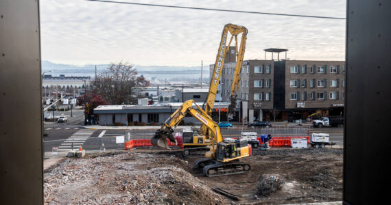 Construction site in Everett, Washington. Construction firms are among those reporting job losses in March 2024. (Sound Publishing file photo)